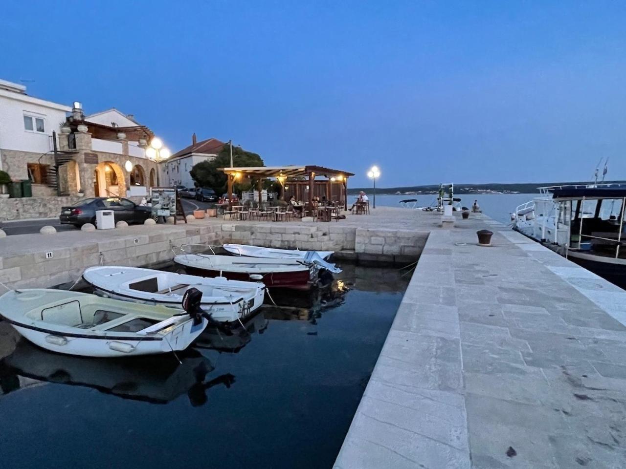 Ferienwohnung Mit Beheiztem Pool, 60 M Vom Strand ماسلينتسا المظهر الخارجي الصورة