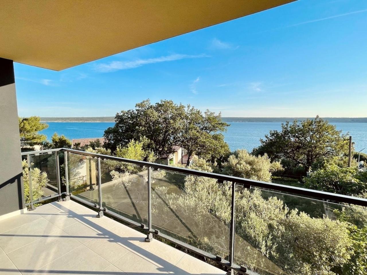 Ferienwohnung Mit Beheiztem Pool, 60 M Vom Strand ماسلينتسا المظهر الخارجي الصورة